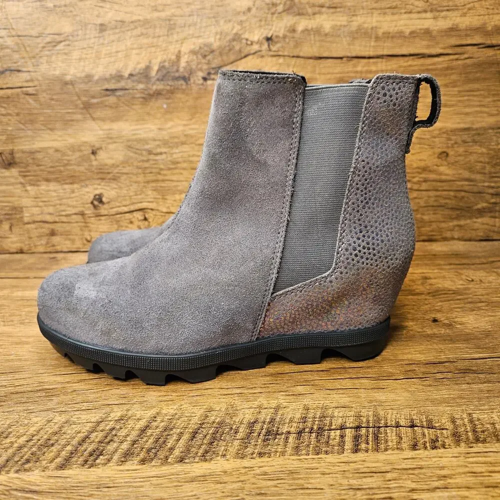 Sorel Evie Grey Wedge Ankle Bootie Slip on Bootie boot size 3 Youth